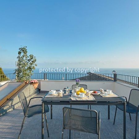 Luxury Penthouse Sea View Villa Corniglia Bagian luar foto